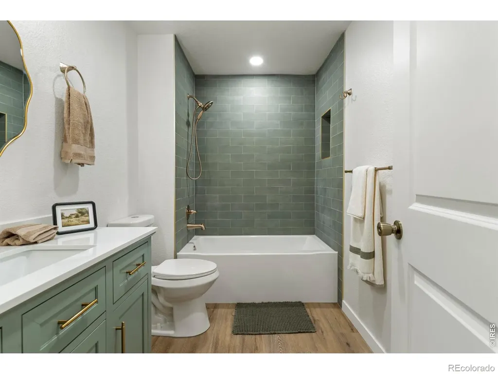 272 Ley Drive La Salle CO 80645