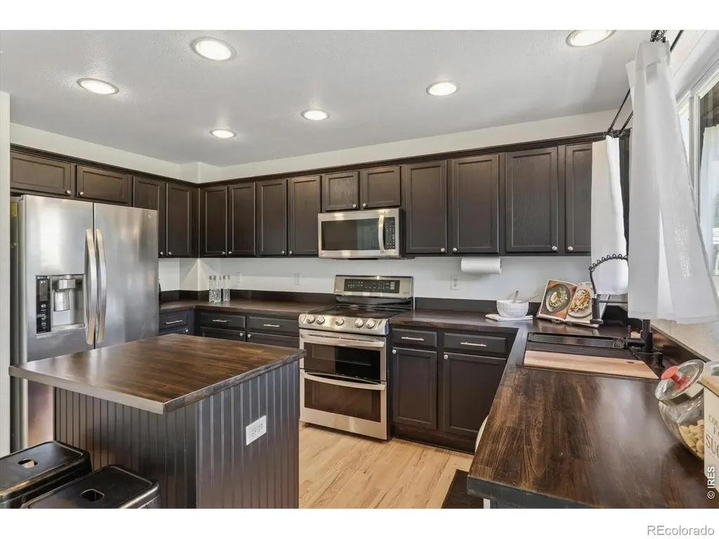 6150 Utica Court Firestone CO 80504