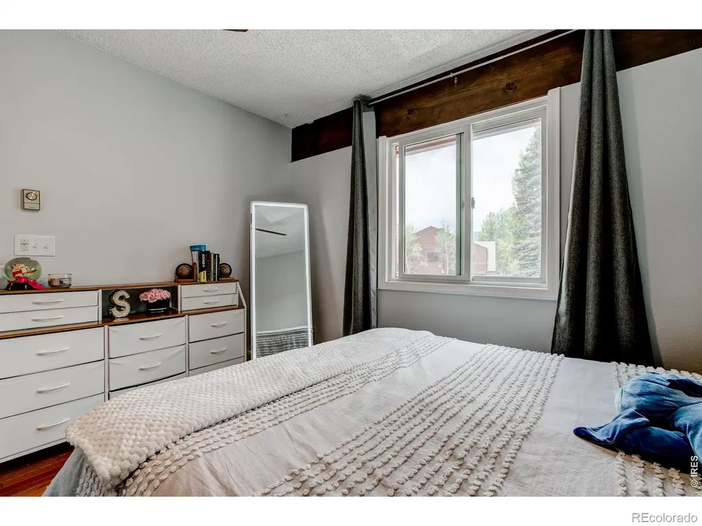 1050 S Saint Vrain Avenue Estes Park CO 80517