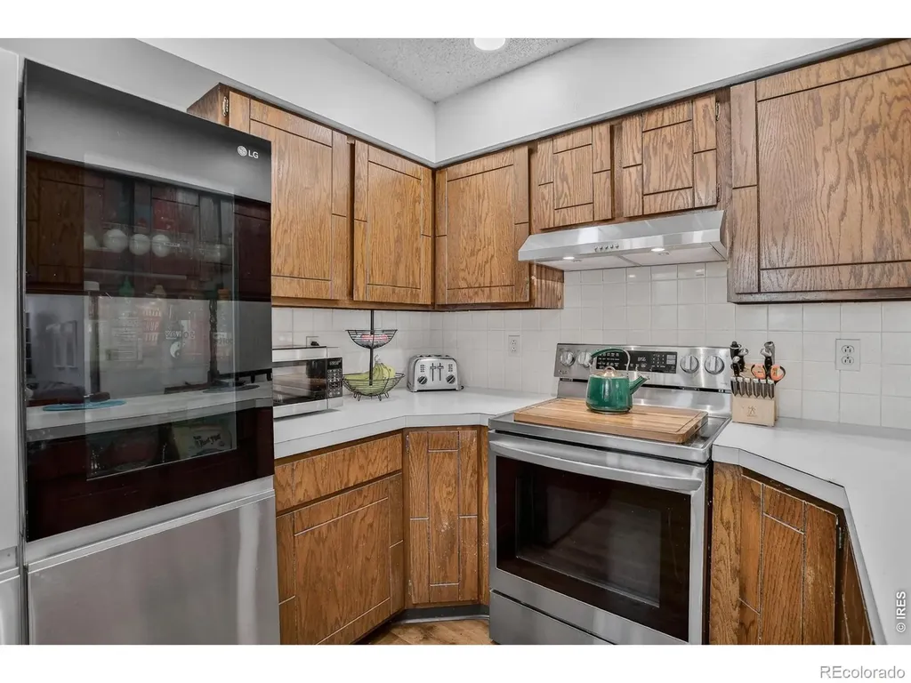 1611 Gifford Drive Longmont CO 80501