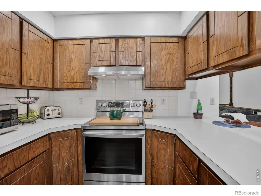 1611 Gifford Drive Longmont CO 80501