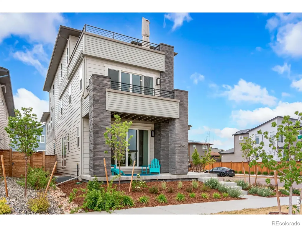 6306 Elmira Court Denver CO 80238
