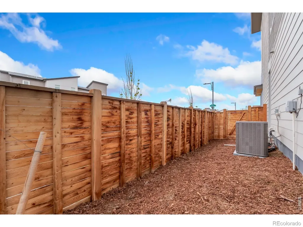 6306 Elmira Court Denver CO 80238