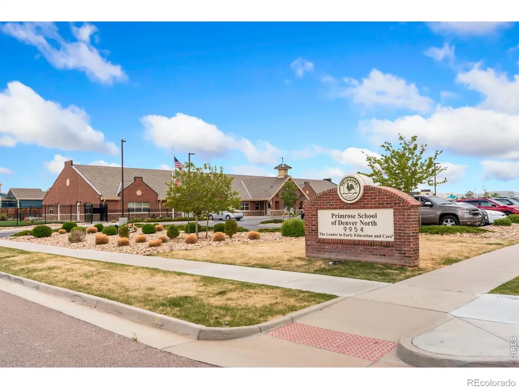 6306 Elmira Court Denver CO 80238
