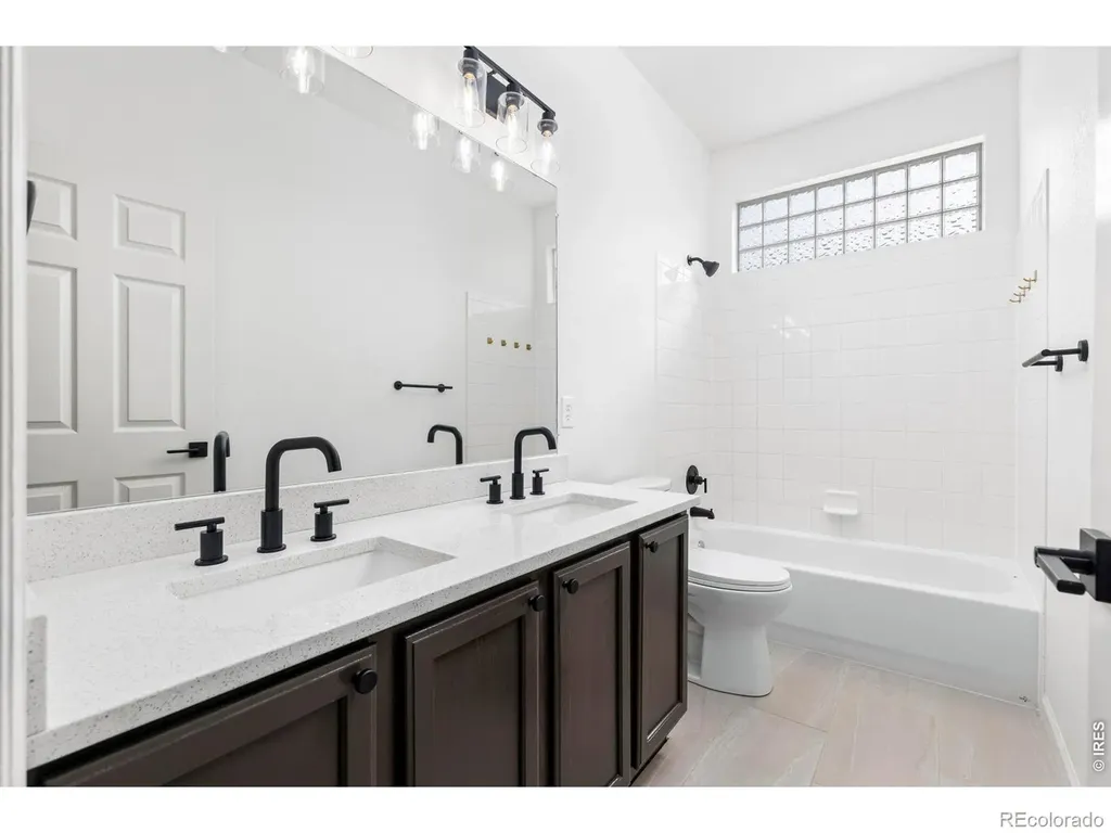 4527 Maroon Circle Broomfield CO 80023
