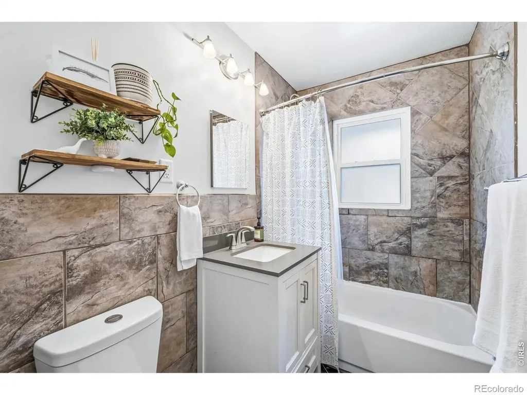 931 Grant Street Longmont CO 80501