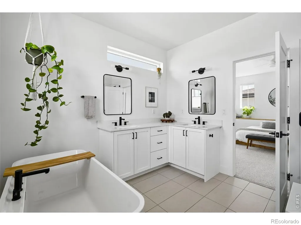 5588 Cottontail Drive Longmont CO 80503