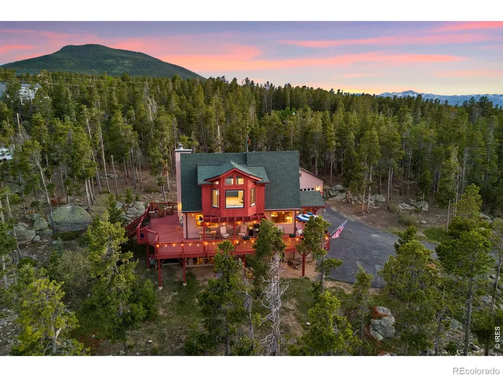 1109 Indian Peak Road Golden CO 80403