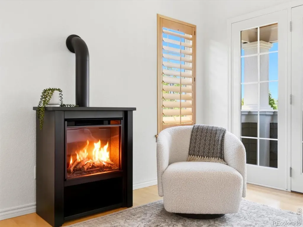877 S Terrace Circle Boulder CO 80304