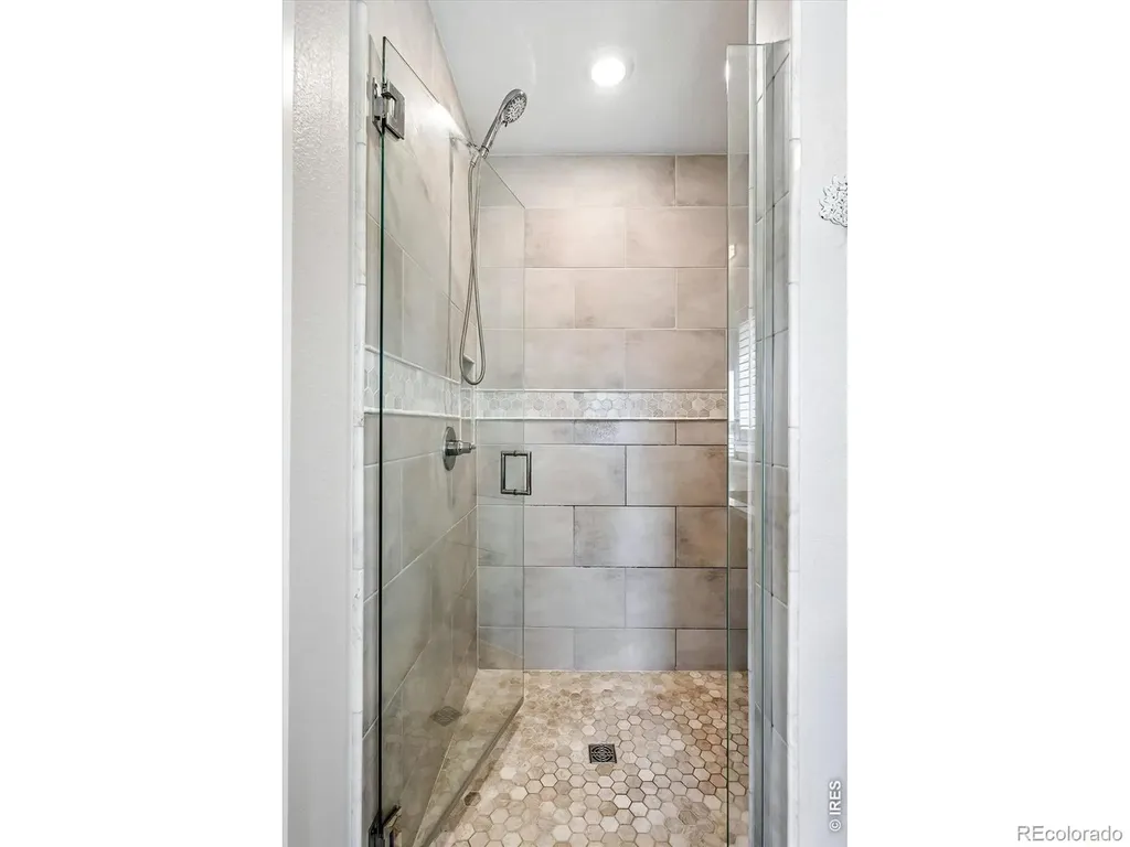 4885 S Monaco Street Denver CO 80237
