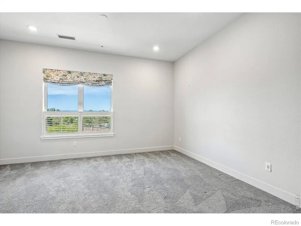 4885 S Monaco Street Denver CO 80237
