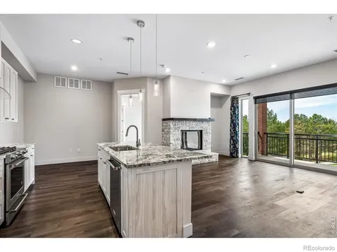4885 S Monaco Street Denver CO 80237