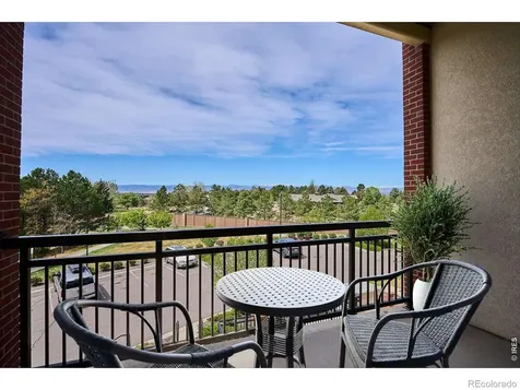 4885 S Monaco Street Denver CO 80237
