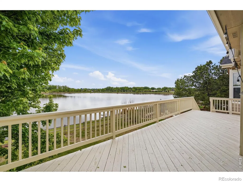 1744 Edgewater Place Longmont CO 80504