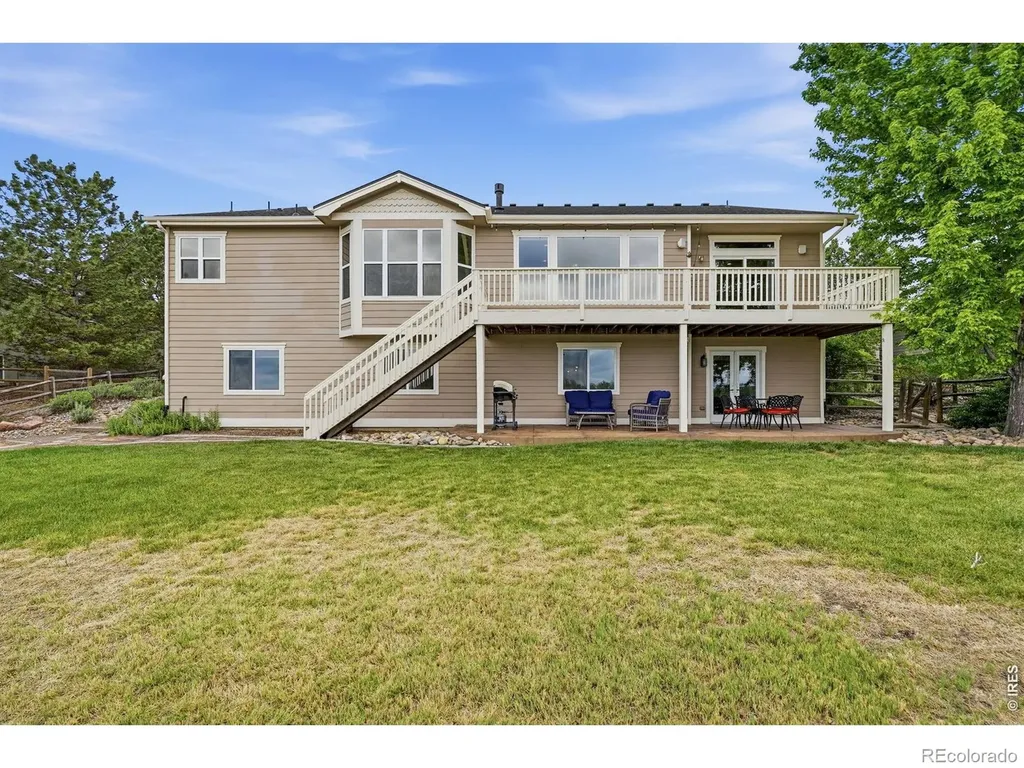 1744 Edgewater Place Longmont CO 80504