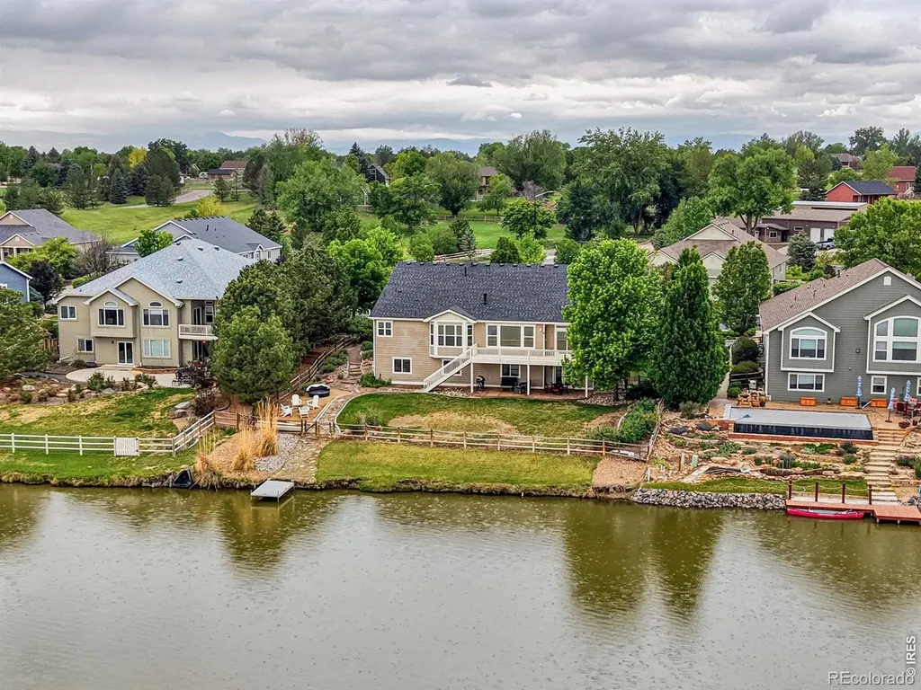 1744 Edgewater Place Longmont CO 80504