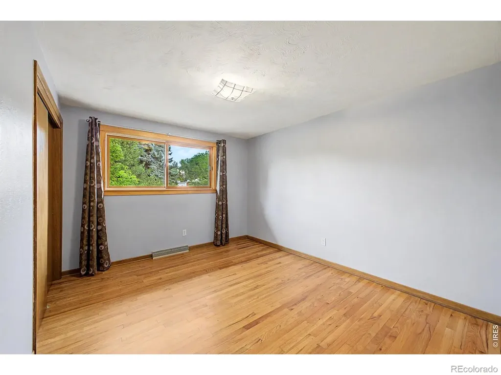 9132 Jotipa Drive Longmont CO 80503