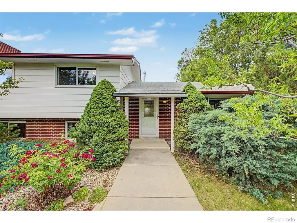 9132 Jotipa Drive Longmont CO 80503