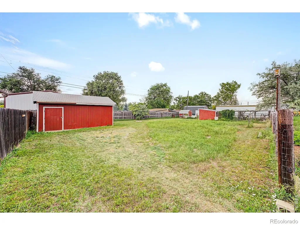 9132 Jotipa Drive Longmont CO 80503