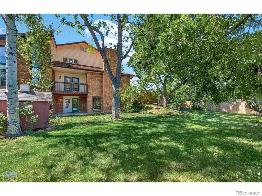 1057 Diamond Court Boulder CO 80303