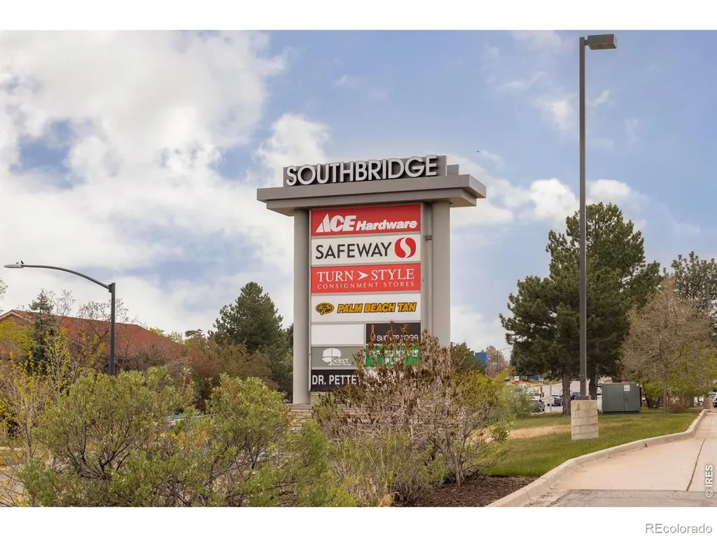 552 W Jamison Place Littleton CO 80120