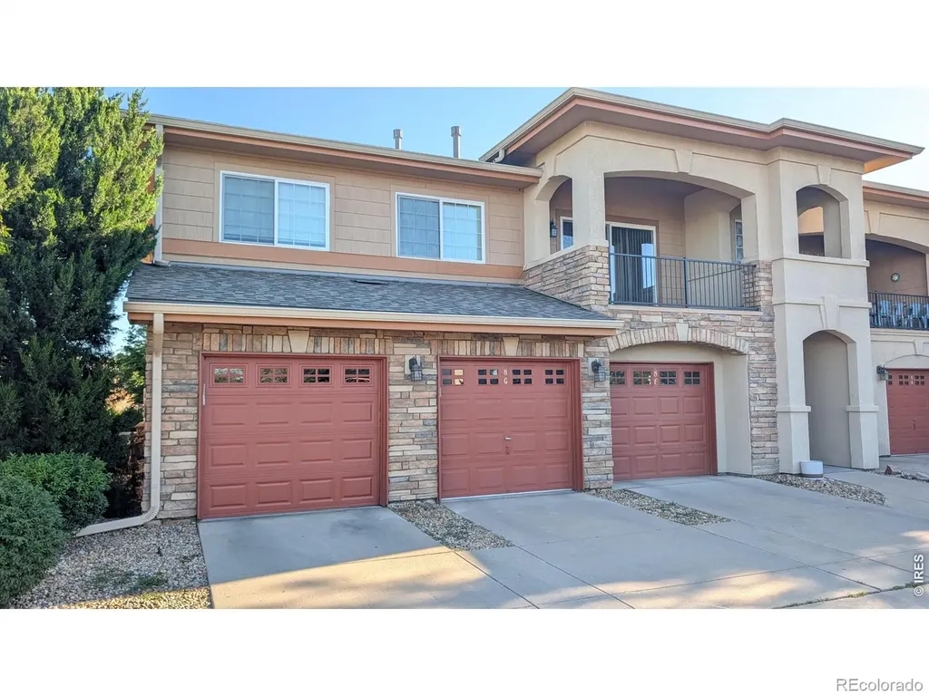 1703 Whitehall Drive Longmont CO 80504