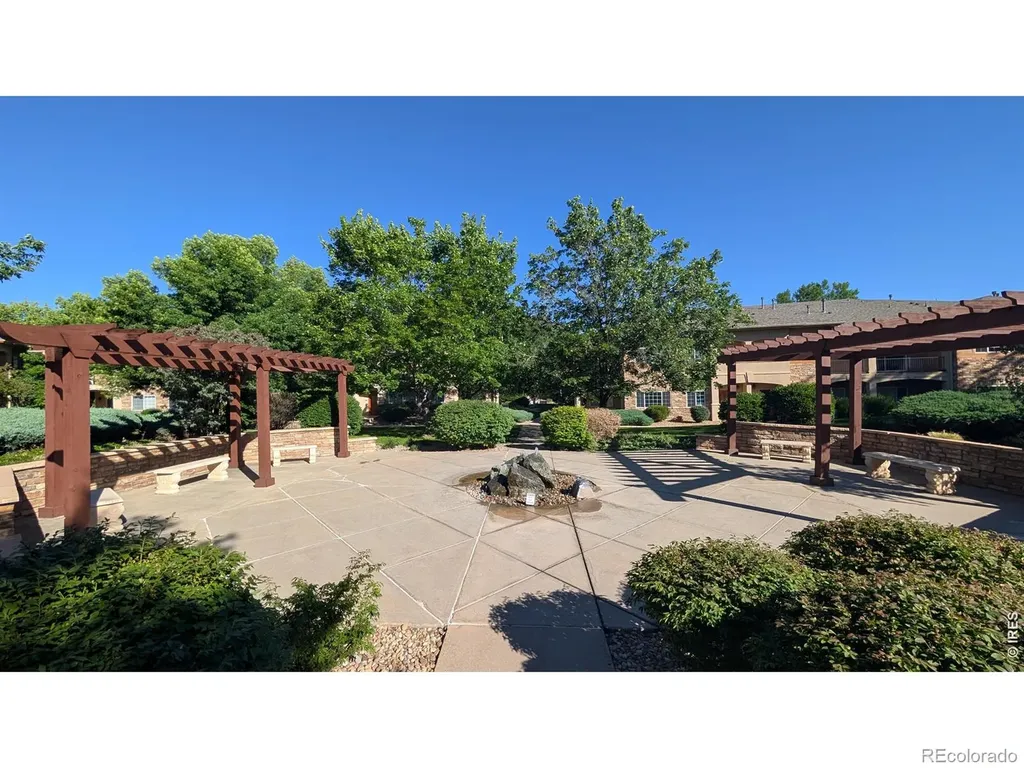 1703 Whitehall Drive Longmont CO 80504