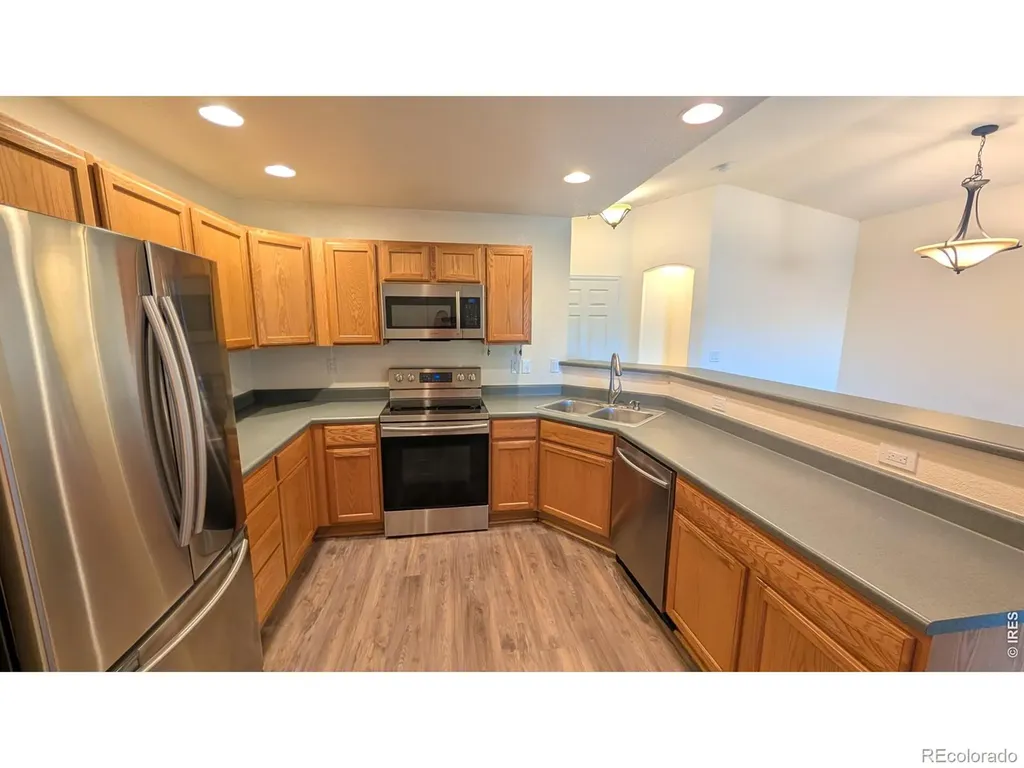 1703 Whitehall Drive Longmont CO 80504