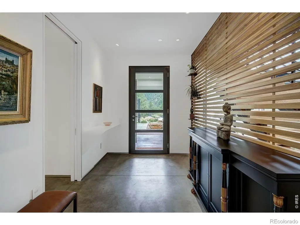 228 Lion Point Boulder CO 80302