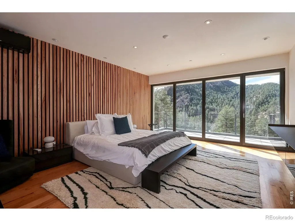 228 Lion Point Boulder CO 80302