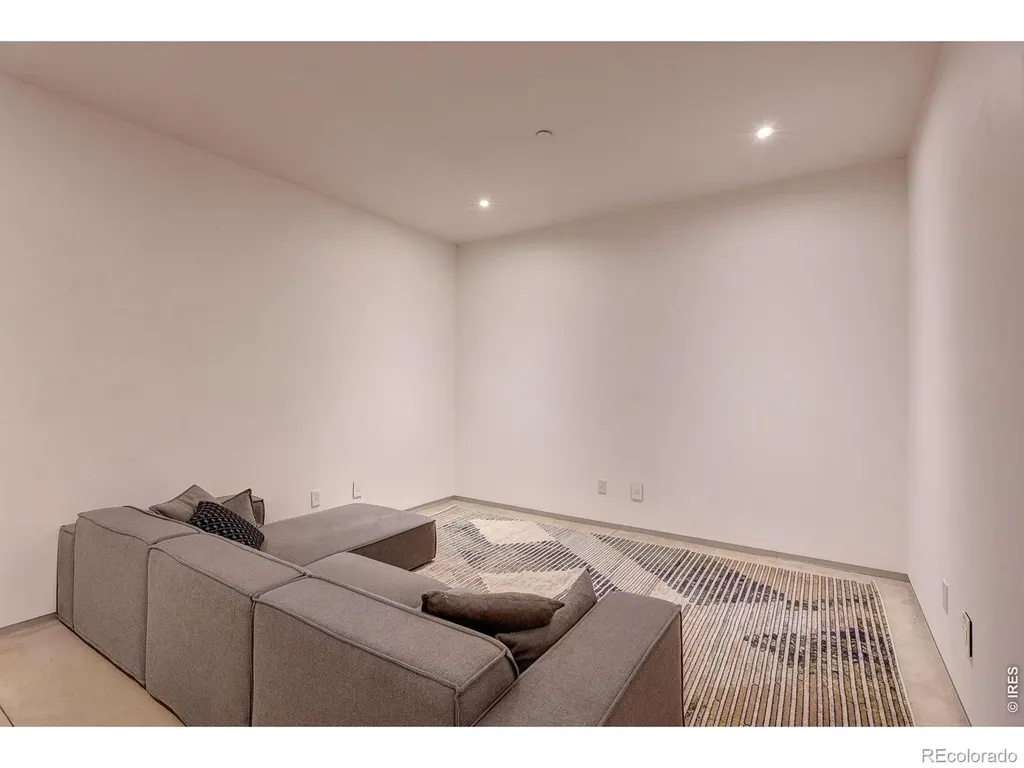228 Lion Point Boulder CO 80302