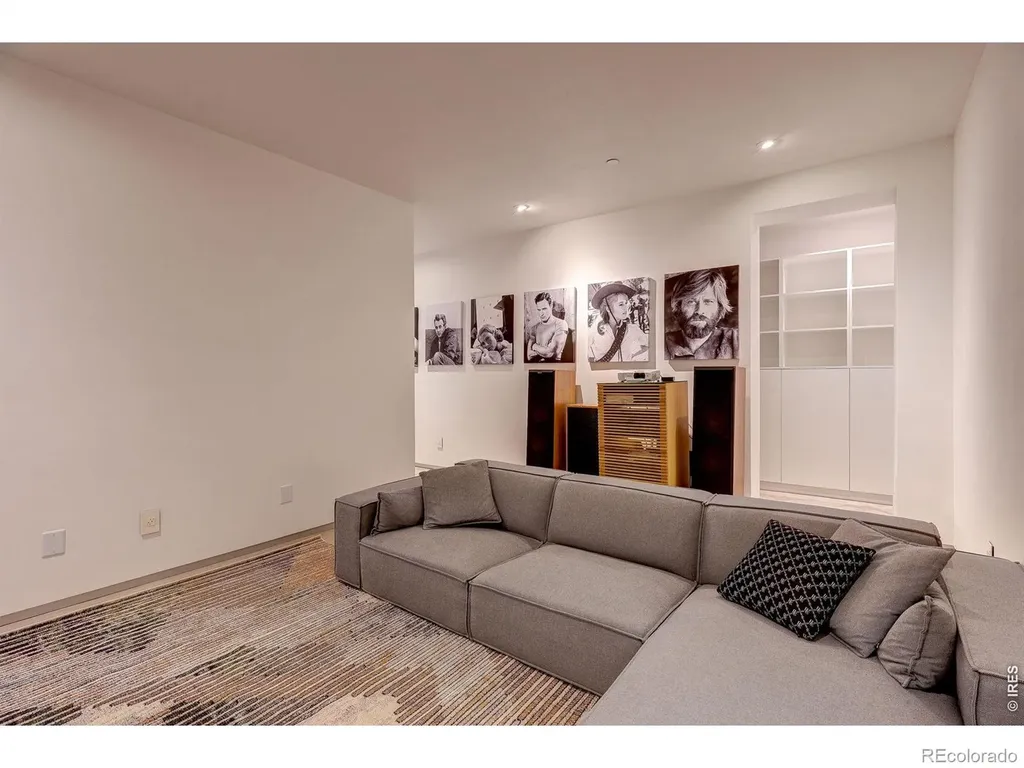 228 Lion Point Boulder CO 80302