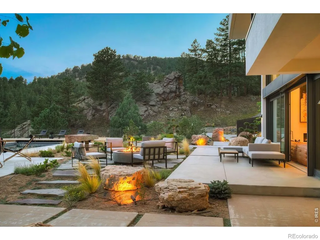 228 Lion Point Boulder CO 80302