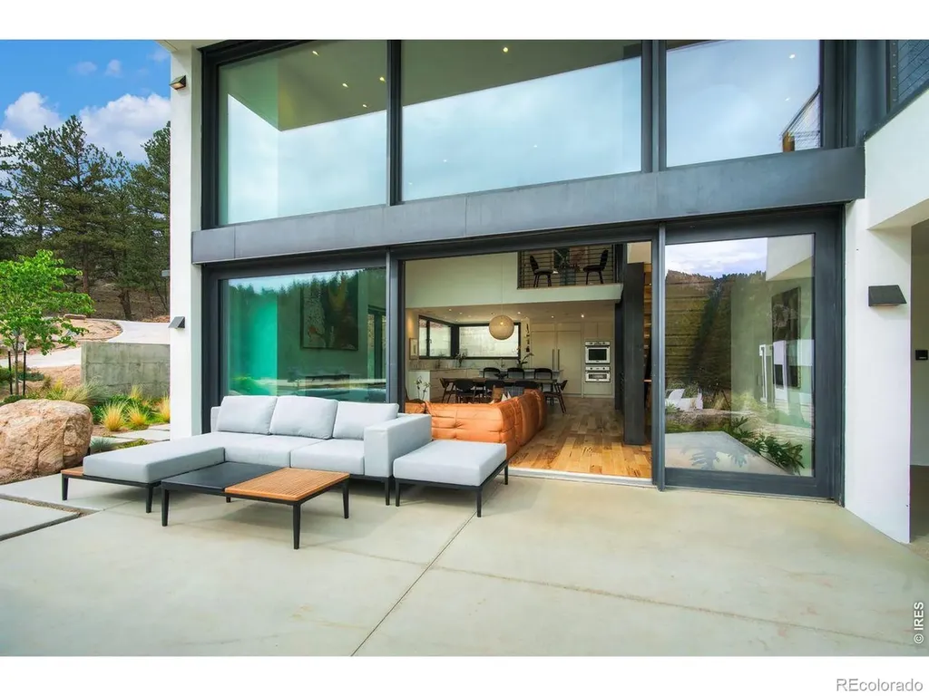 228 Lion Point Boulder CO 80302