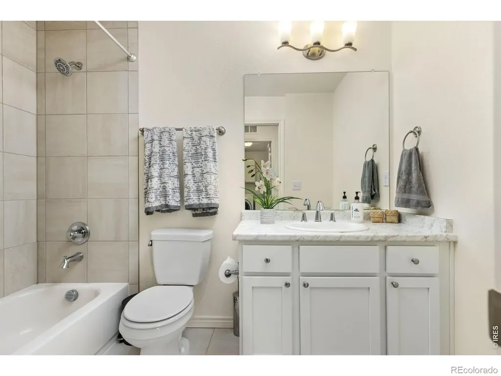 1324 Country Court Longmont CO 80501