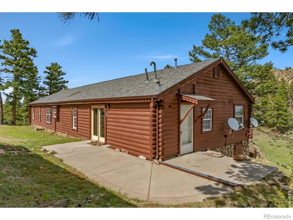 39 Mount Sherman Court Livermore CO 80536