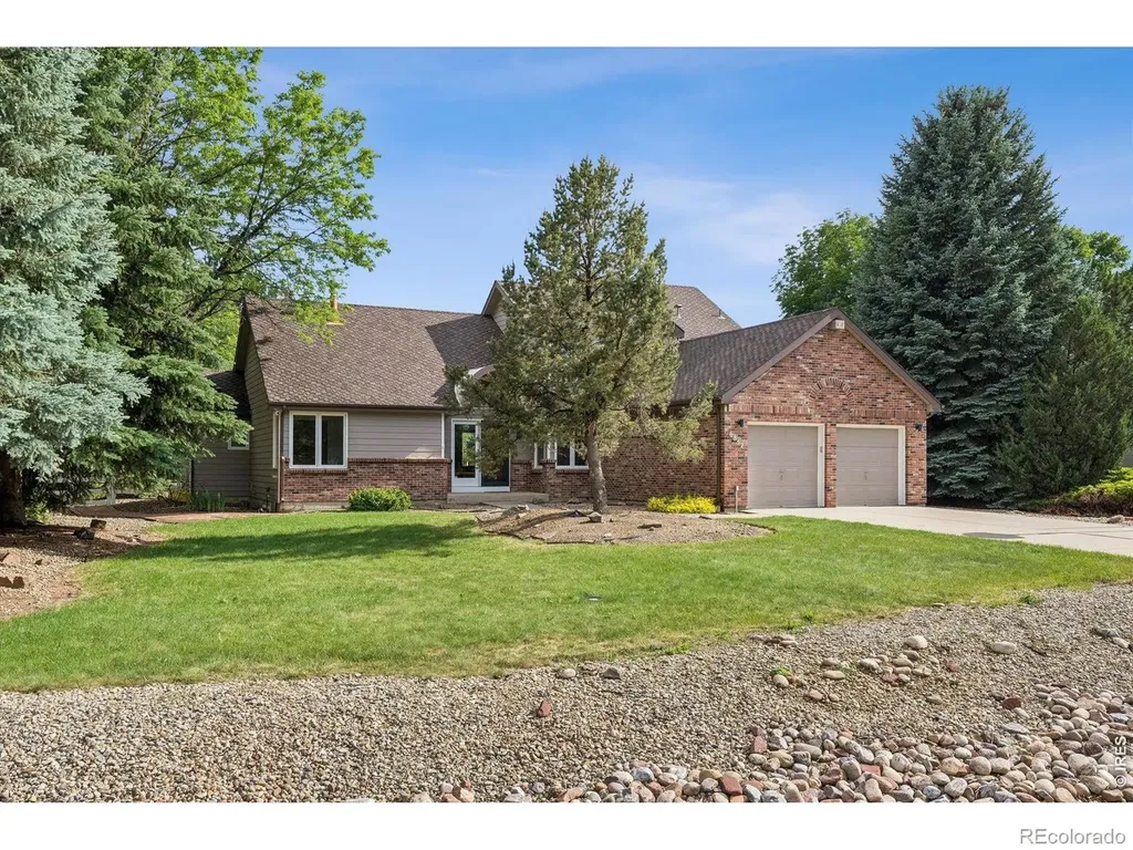6852 Peppertree Drive Niwot CO 80503