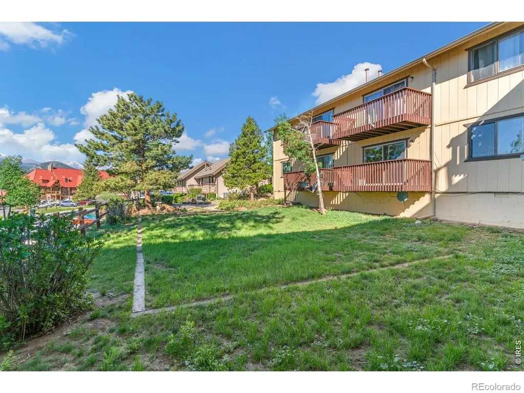 950 Big Thompson Avenue Estes Park CO 80517