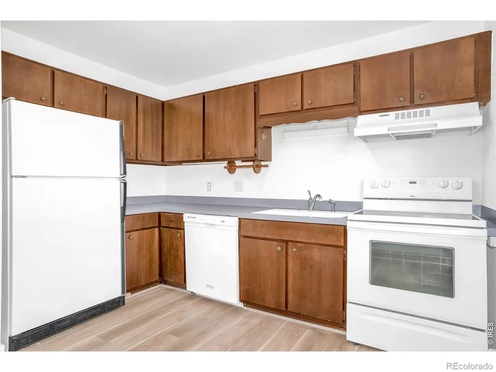 950 Big Thompson Avenue Estes Park CO 80517