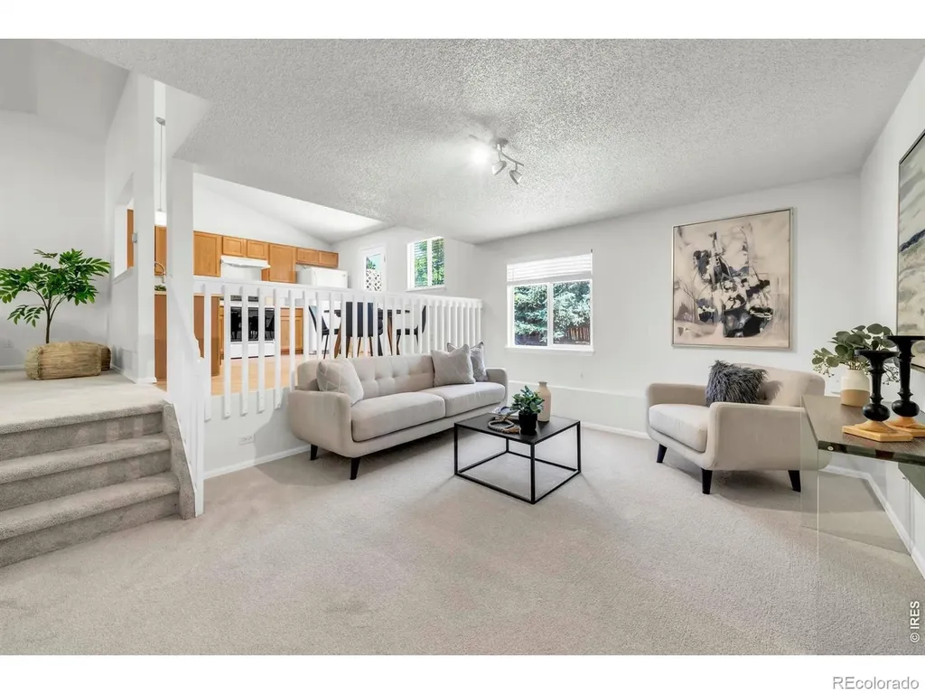 1106 Red Oak Drive Longmont CO 80504