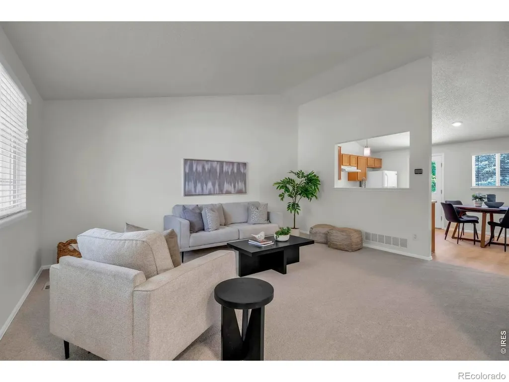 1106 Red Oak Drive Longmont CO 80504