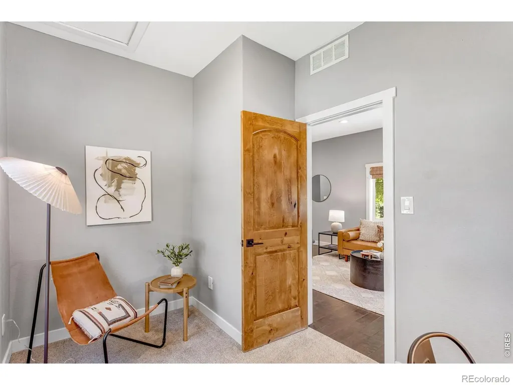 204 N Jefferson Avenue Loveland CO 80537