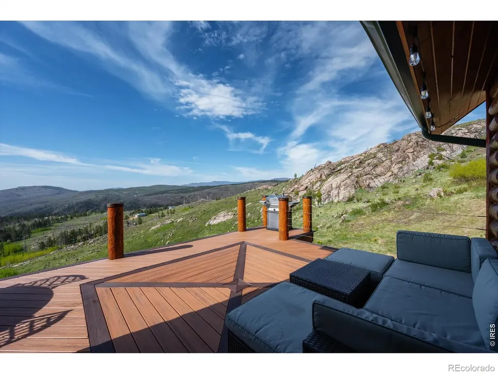 4119 Davis Ranch Road Bellvue CO 80512