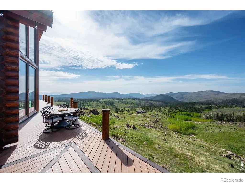 4119 Davis Ranch Road Bellvue CO 80512