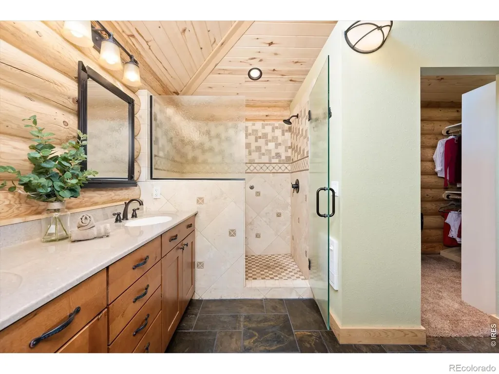4119 Davis Ranch Road Bellvue CO 80512