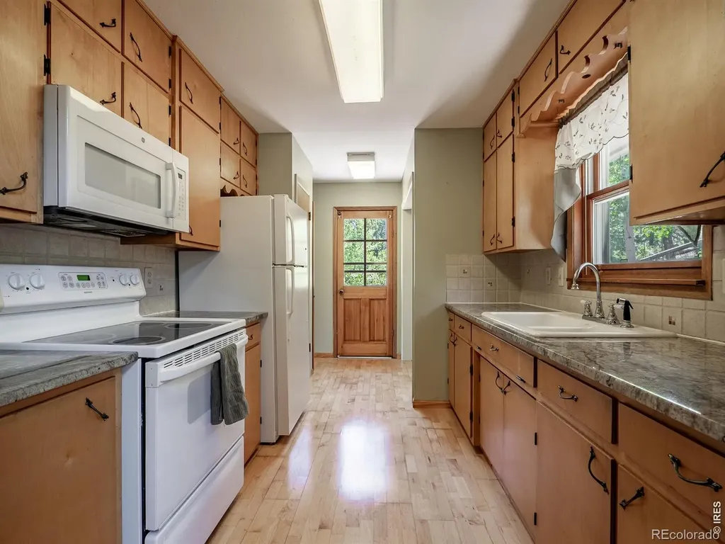 1847 Shoshoni Drive Red Feather Lakes CO 80545