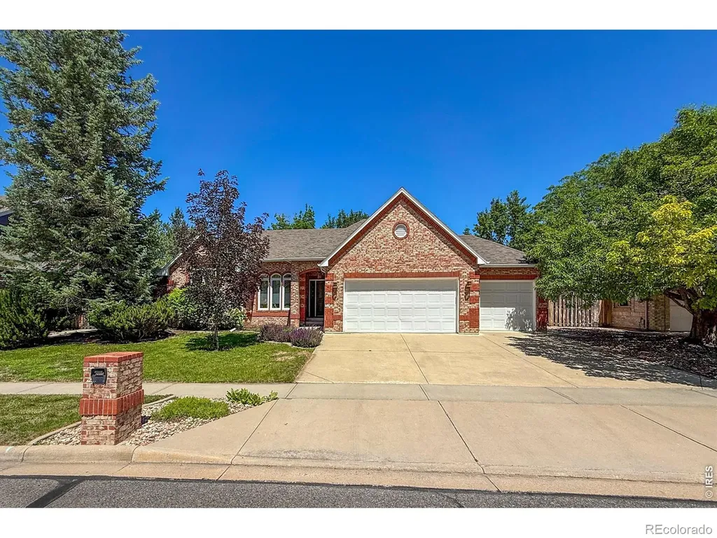 2010 Emerald Drive Longmont CO 80504