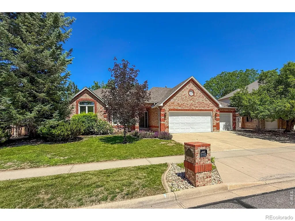 2010 Emerald Drive Longmont CO 80504