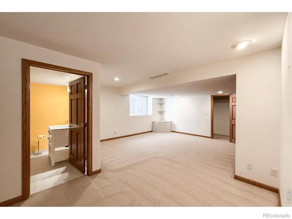 2010 Emerald Drive Longmont CO 80504