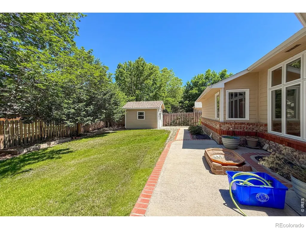 2010 Emerald Drive Longmont CO 80504
